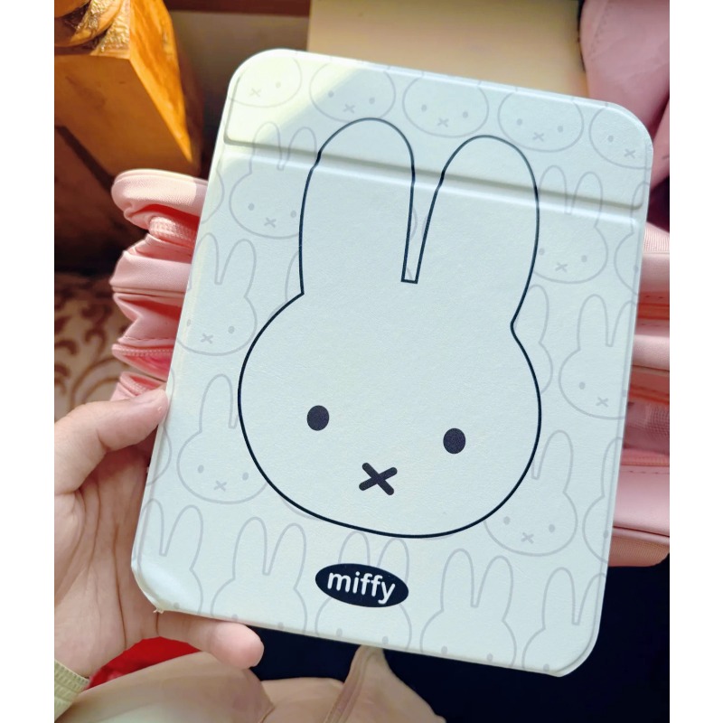 Miffy Bunny Makeup Mirror Port - Home Goods Bathroom Mirrors 评论和价格