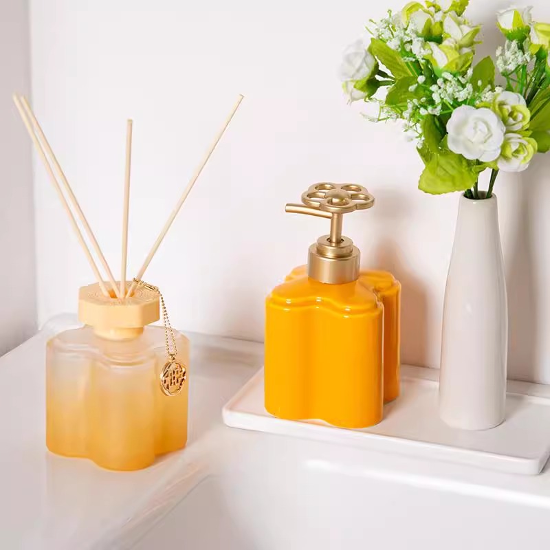 Modern Orange Floral Ceramic L - Zara Home Bathroom 评论和价格