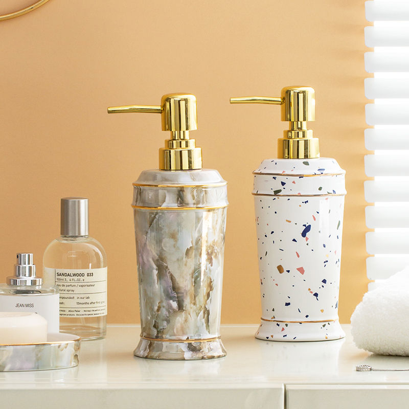 Ceramic Hand Sanitizer Bottle  - Zara Home Bathroom 评论和价格